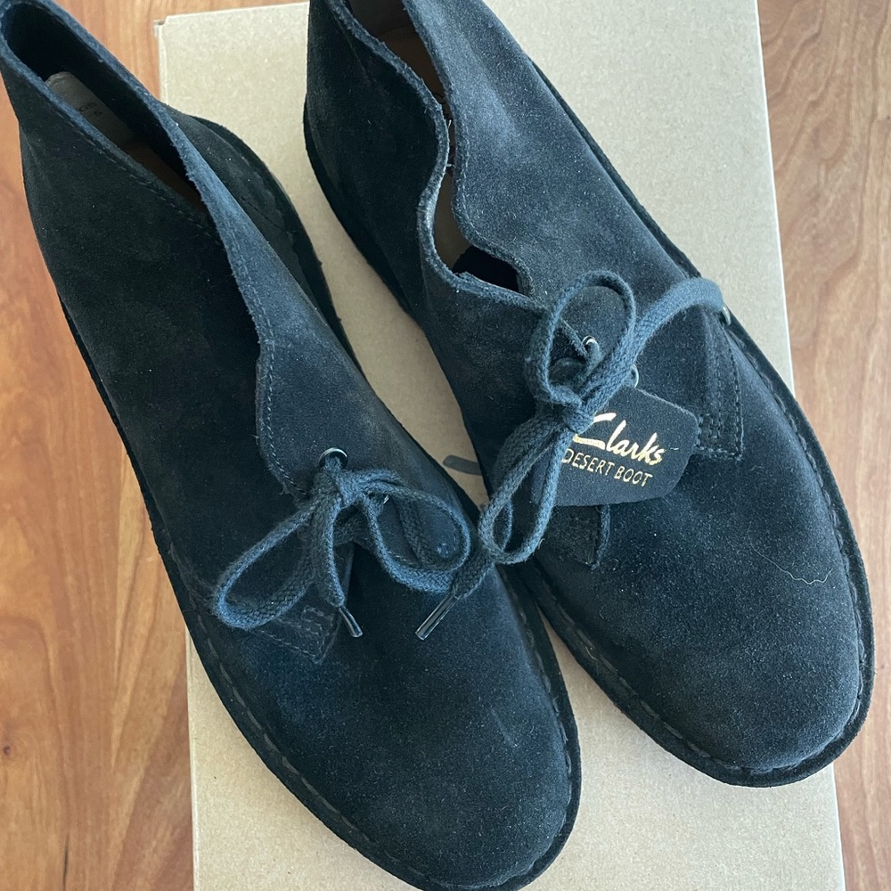 Clarks Originals Womens Black Suede Boots/Shoes - Picture 2 of 6